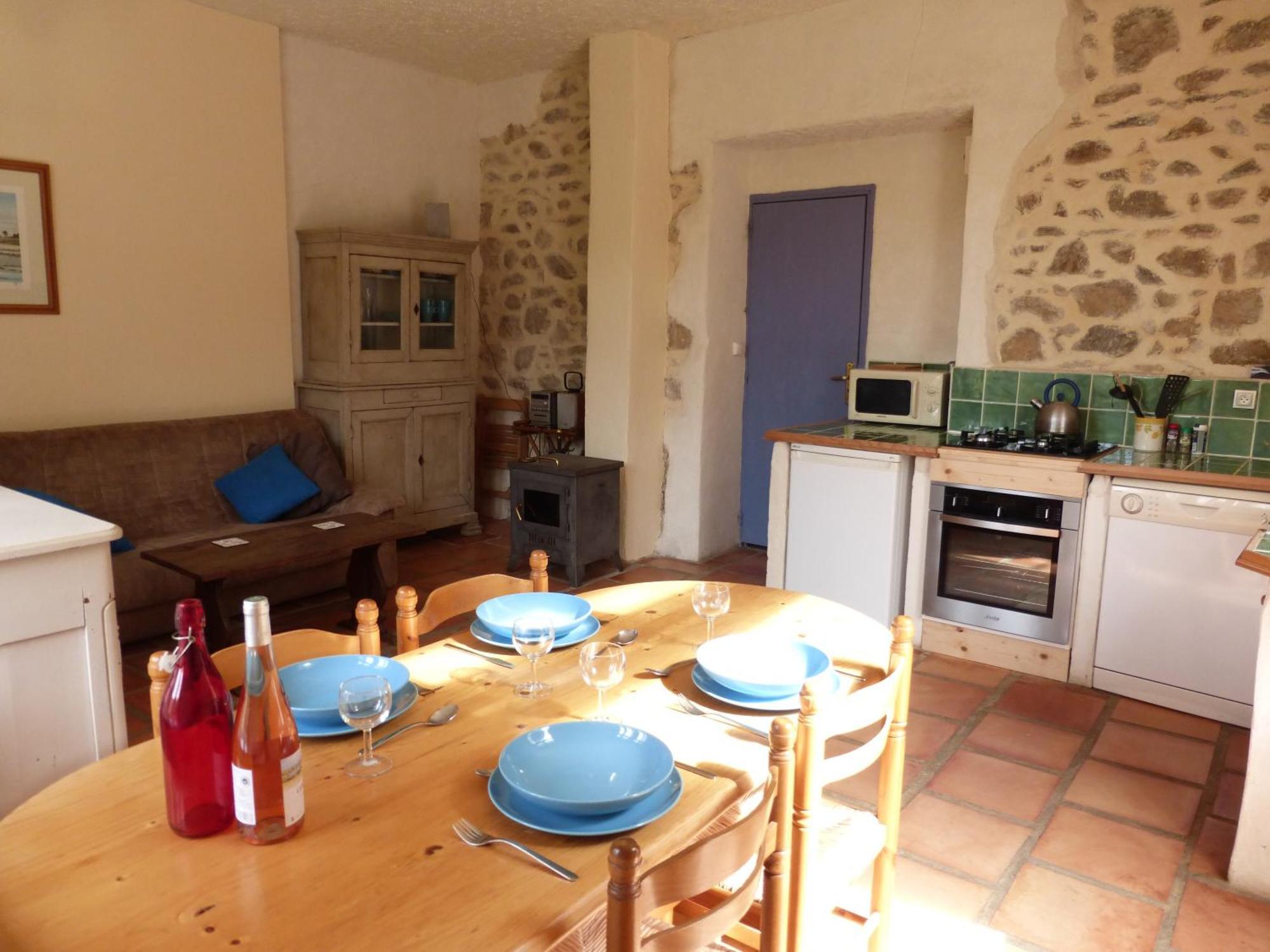 Chateau Du Fraissinet, 6 Gites Sleeping 2-8 Guests, Pool And River On Site La Tronche  Экстерьер фото